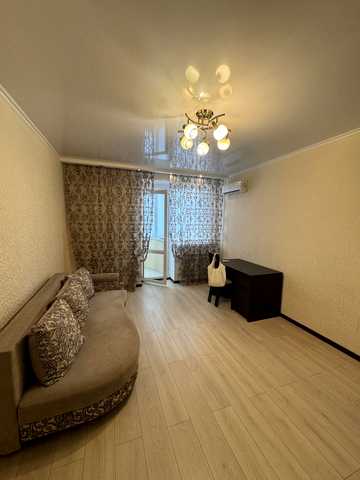 Зоопаркова вул., 12