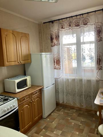 Жуковського просп., 7