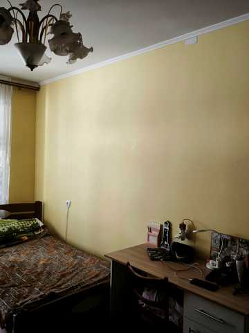 Академіка Корольова вул., 100/1