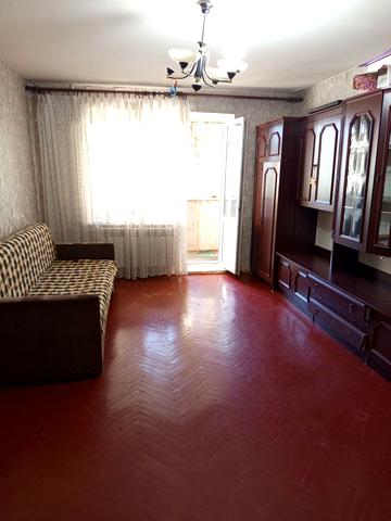Леоніда Бикова бульв., 5