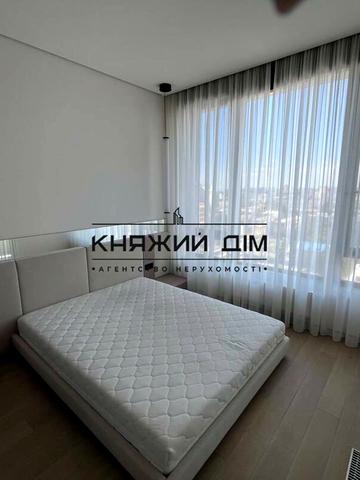 Ґарета Джонса вул. (Сім'ї Хохлових), 12