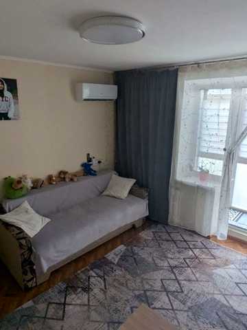 Героїв Нацгвардії вул. (Некрасова), 23