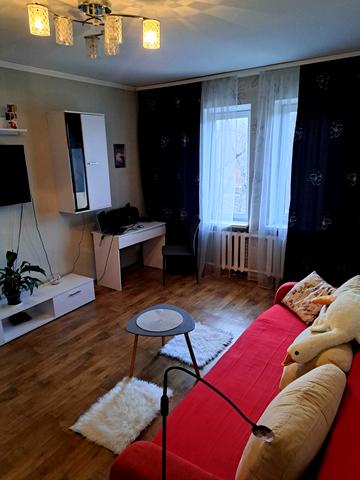Генерала Безручка вул. (Новоорловська), 7
