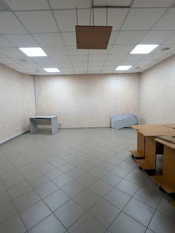 Дубнівська вул., 22Б