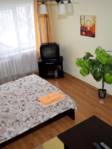 Соломії Крушельницької вул., 73