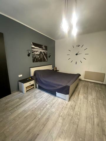 Данила Галицького пл., 3