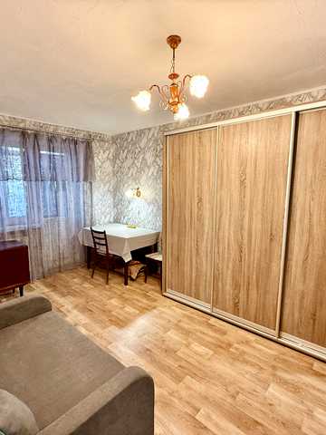 Олександра Говорухи вул. (Радгоспна), 28
