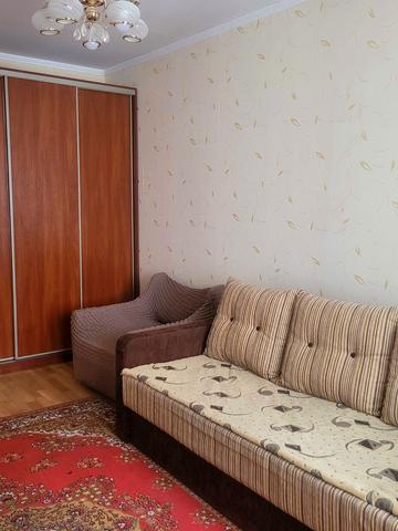 Урлівська вул., 30