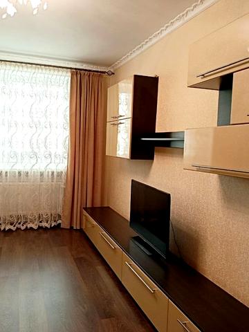 Замкова вул. (Радянська), 36