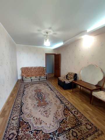 Лазурна вул., 36