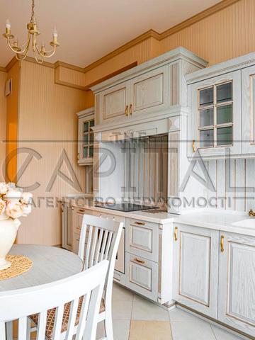 Юлії Здановської вул. (Ломоносова), 73-Г