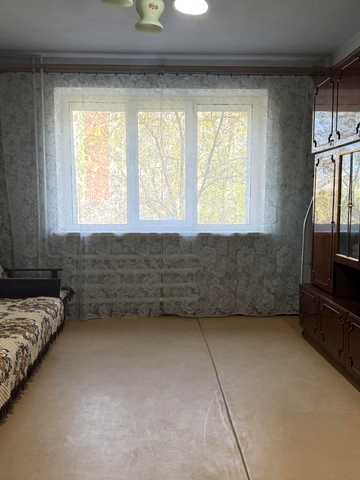 Харківська вул., 7