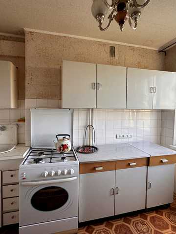 Слобожанський просп. (ім. газети Правда), 21