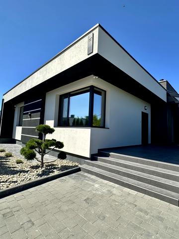 Петра Дорошенка вул., 75