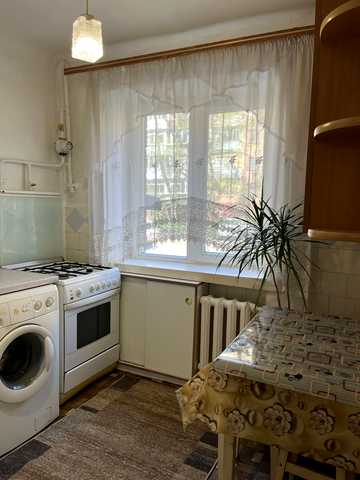 Зарічанська вул., 14/1