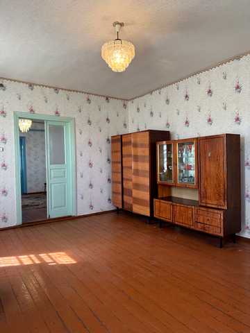 Озерна вул., 1