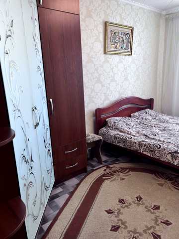 Жоліо Кюрі вул., 26
