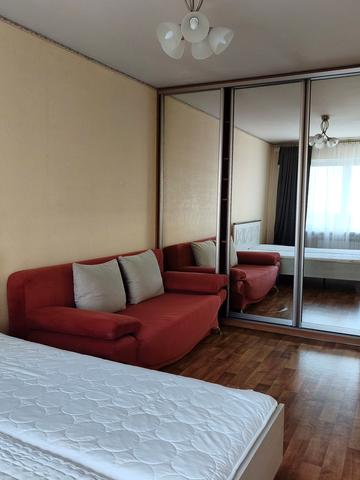 Петра Григоренка просп., 12