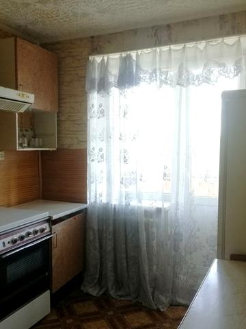 Макіївська вул., 7