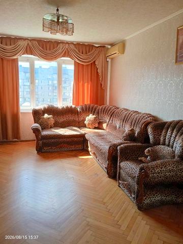 Дмитра Луценка вул. (Крейсера "Аврора"), 1