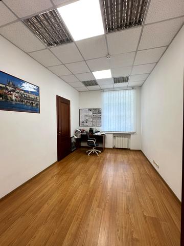 Олеся Гончара вул., 55