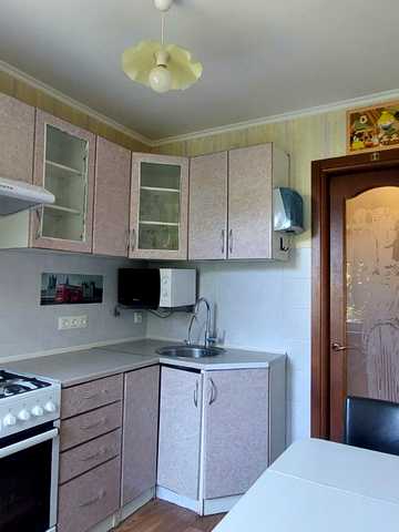 Капітана Кузнєцова вул., 108