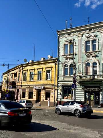 Вокзальна вул. (Гагаріна), 12