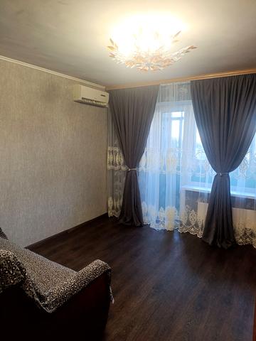 Архітектора Вербицького вул., 12