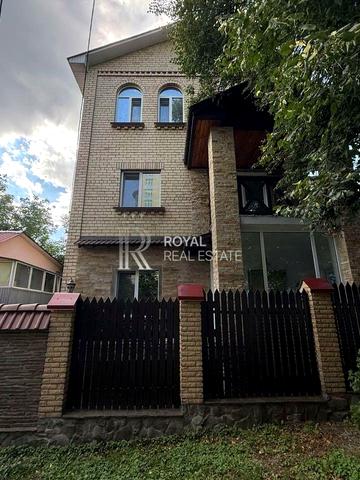 Звіринецька вул., 44