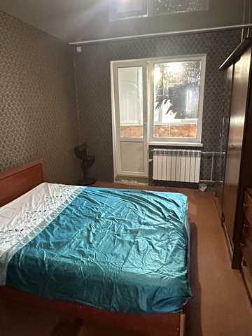Глеваютська вул. (Вологодська), 24
