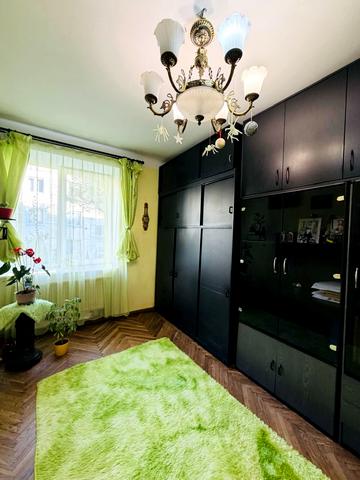 Остроградських вул. (), 8
