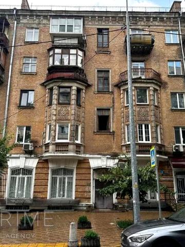 Микільсько-Ботанічна вул., 7/9
