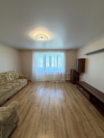 Молоді просп., 11