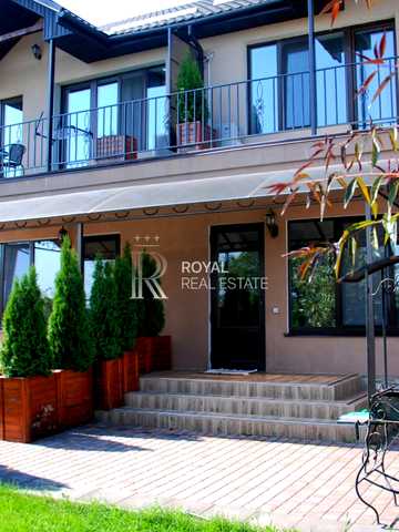 вул. Космонавтів