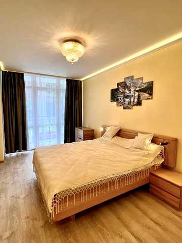 Тараса Шевченка вул., 25