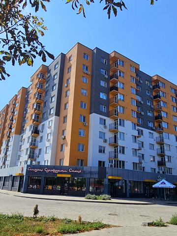 Смілянська вул., (Будинок)