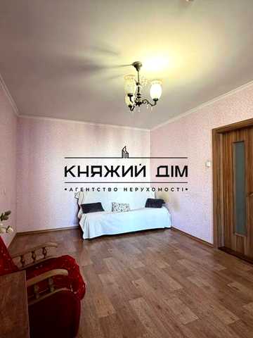 Григорія Ващенка вул., 3