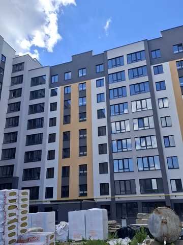 Романа Шухевича вул. (Курчатова), 8/2
