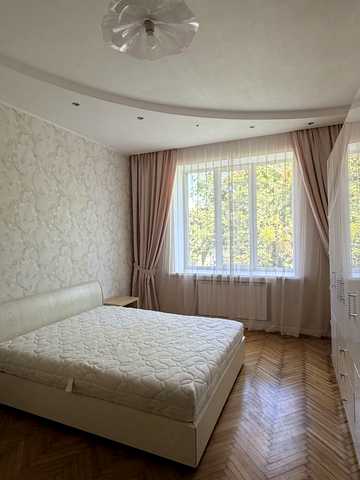 Дарвіна вул., 6
