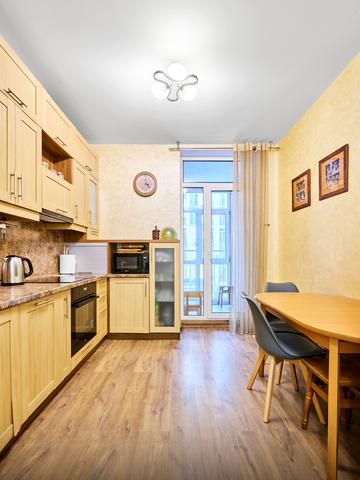 Регенераторна вул., 4к2
