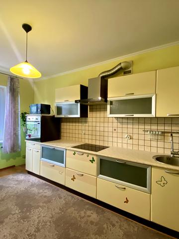 Європейського Союзу просп. (Правди), 31-А