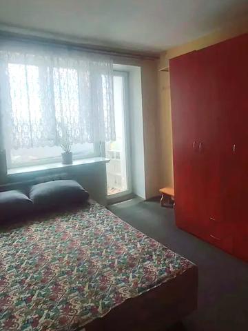 Дмитра Іванова вул., 6