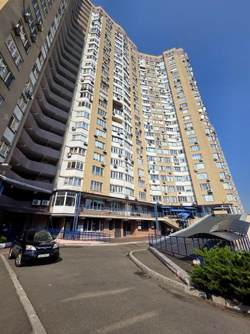 Миколи Бажана просп., 1-М