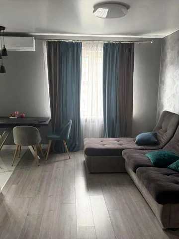 Софії Русової вул., 7