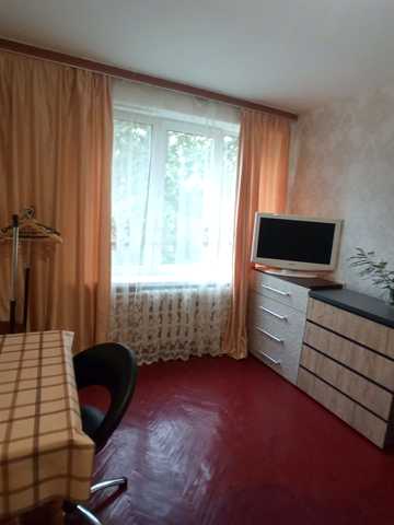 Празька вул., 17