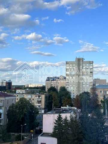 Науки просп. (Леніна), 21а