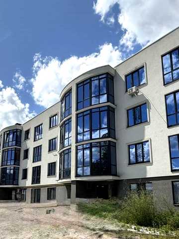 Патріотів вул., 2