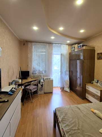 Панаса Мирного вул., 15