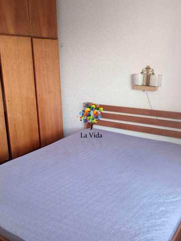 Дніпровська набережна вул., 5-Б