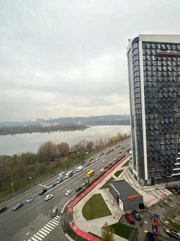 Дніпровська набережна вул., 17-К
